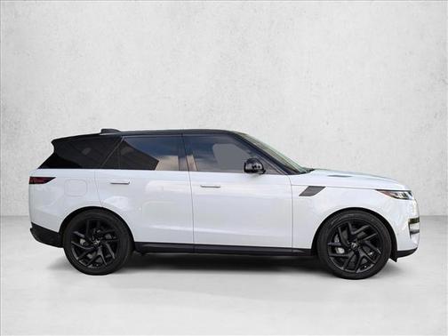 2023 Land Rover Range Rover Sport SE