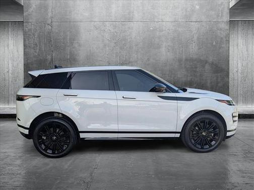 2024 Land Rover Range Rover Evoque Dynamic SE