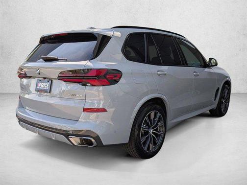 Brooklyn Grey Metallic 2024 BMW X5 sDrive40i