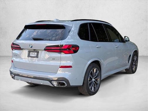 Brooklyn Grey Metallic 2024 BMW X5 sDrive40i