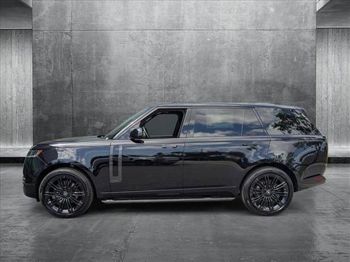 2025 Land Rover Range Rover P530 Autobiography