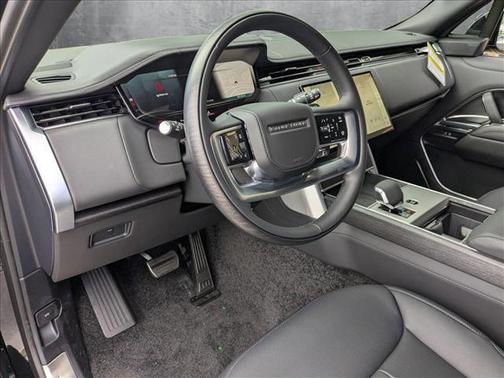 2025 Land Rover Range Rover P530 Autobiography
