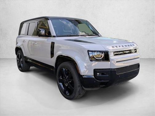 2026 Land Rover Defender P500 X-Dynamic SE