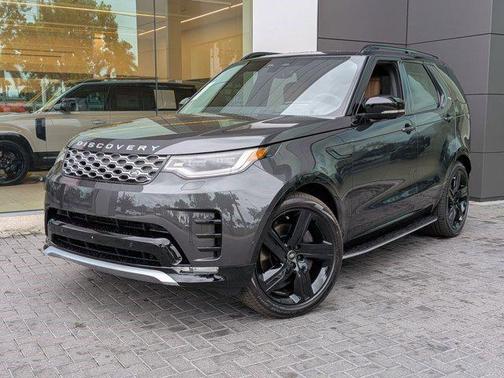 Carpathian Grey Premium Metallic 2026 Land Rover Discovery Gemini Edition