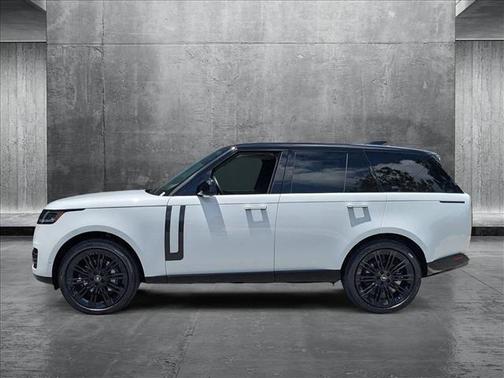 2025 Land Rover Range Rover P400 SE