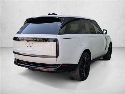 2024 Land Rover Range Rover P400 SE