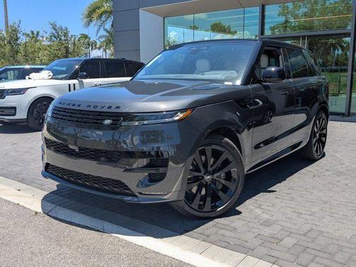 2025 Land Rover Range Rover Sport SE