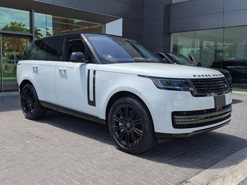 2023 Land Rover Range Rover P530 SE