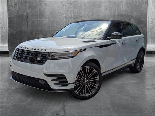 2026 Land Rover Range Rover Velar P250 SE R-Dynamic