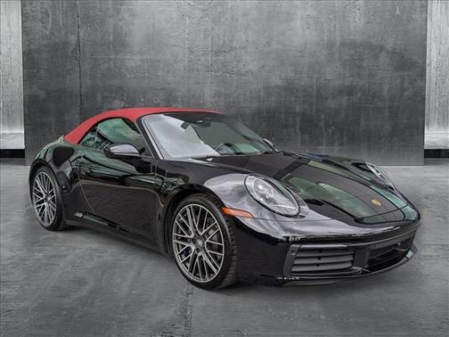 2022 Porsche 911 Carrera