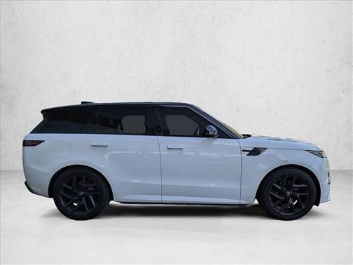 2023 Land Rover Range Rover Sport SE