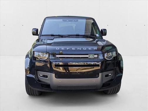 2025 Land Rover Defender 110 P500 X-Dynamic SE