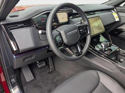 2025 Land Rover Range Rover Sport SE