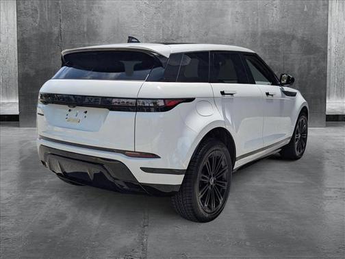 2024 Land Rover Range Rover Evoque Dynamic SE