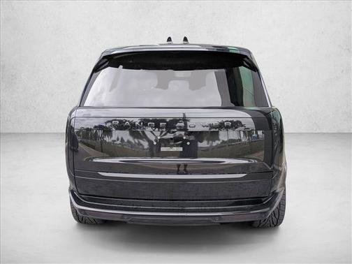 Black 2023 Land Rover Range Rover P530 SE