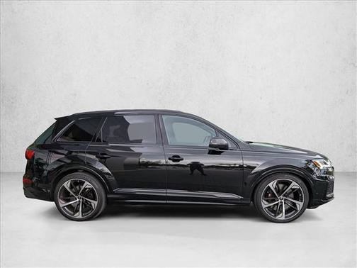 Mythos Black Metallic 2024 Audi SQ7 4.0T Premium Plus