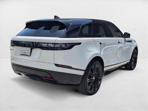 2026 Land Rover Range Rover Velar P250 SE R-Dynamic
