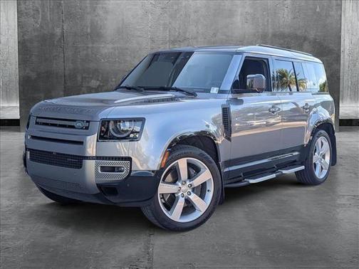 2022 Land Rover Defender 110 X-Dynamic SE