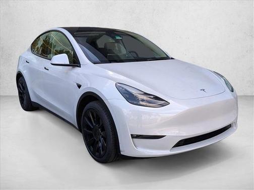 2023 Tesla Model Y Long Range Dual Motor All-Wheel Drive