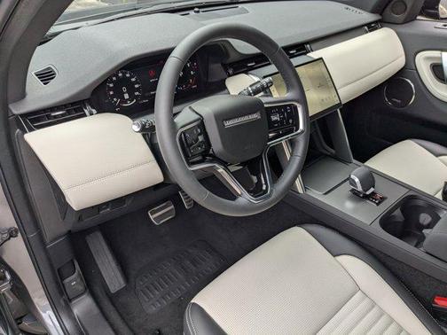 2024 Land Rover Discovery Sport Dynamic SE