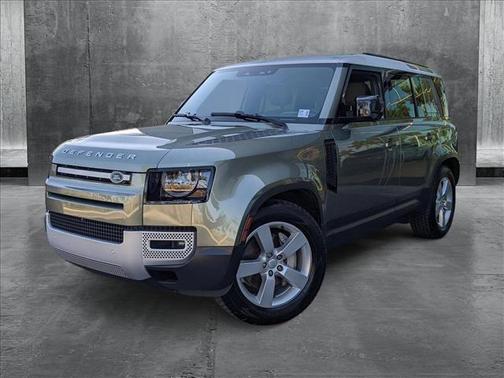 2022 Land Rover Defender 110 SE