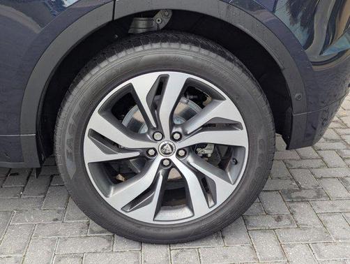 Portofino Blue Metallic 2024 Jaguar E-PACE R-Dynamic SE P250 AWD Automatic