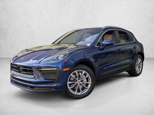 Gentian Blue Metallic 2023 Porsche Macan Macan