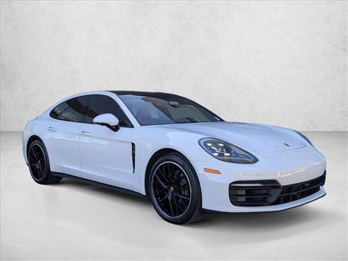2021 Porsche Panamera RWD