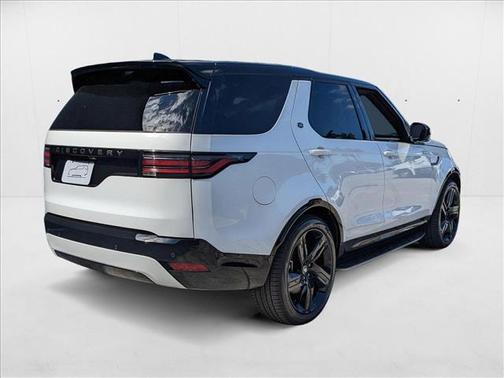 2025 Land Rover Discovery P360 Dynamic SE