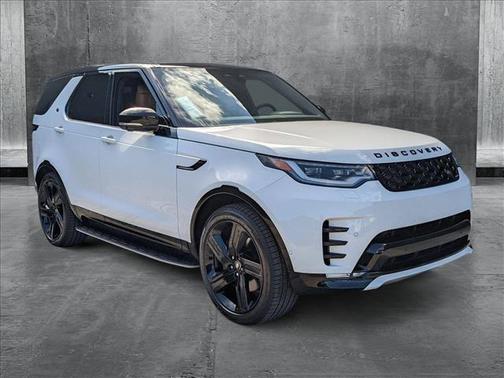 2025 Land Rover Discovery P360 Dynamic SE