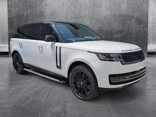 2025 Land Rover Range Rover P400 SE 7 Seat