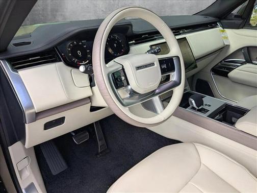 2025 Land Rover Range Rover P530 Autobiography