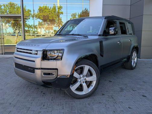 2022 Land Rover Defender 110 X-Dynamic HSE