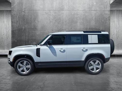 2025 Land Rover Defender 110 P400 S