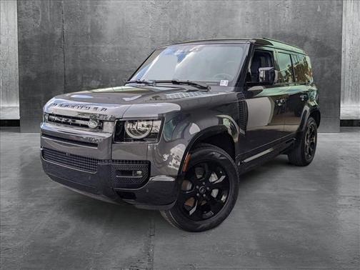 2024 Land Rover Defender 110 P400 X-Dynamic SE