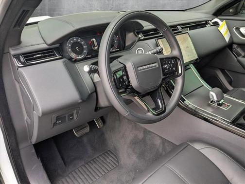 2026 Land Rover Range Rover Velar P250 SE R-Dynamic