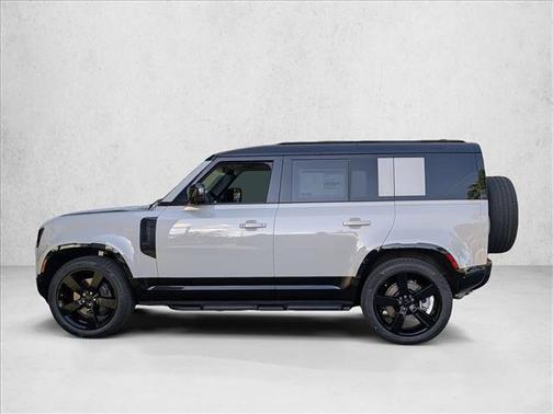 Borasco Grey Metallic 2026 Land Rover Defender P400 X-Dynamic SE