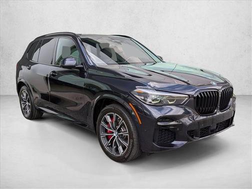 Carbon Black Metallic 2022 BMW X5 M50i