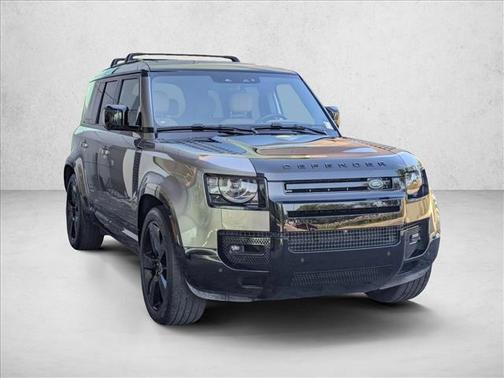 Silicon Silver Premium Metallic 2025 Land Rover Defender 110 P400 X