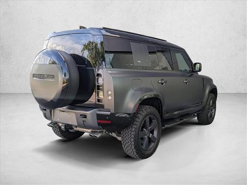 Carpathian Grey Premium Metallic 2024 Land Rover Defender 110 P525 Carpathian Edition