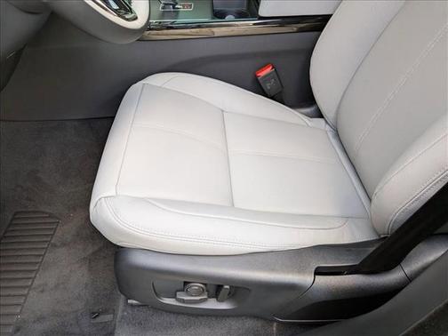 2026 Land Rover Range Rover Velar P250 S