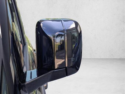 2024 Land Rover Defender 110 P400 X