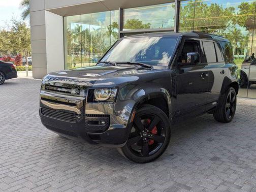 2024 Land Rover Defender 110 P400 X