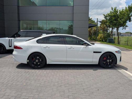 2024 Jaguar XF R-Dynamic SE P250 RWD Automatic