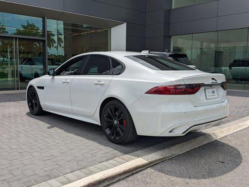 2024 Jaguar XF R-Dynamic SE P250 RWD Automatic