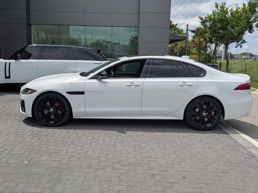 2024 Jaguar XF R-Dynamic SE P250 RWD Automatic