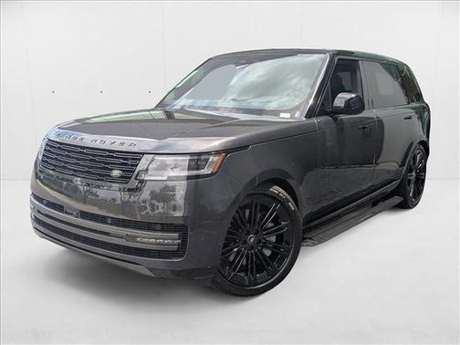 2025 Land Rover Range Rover P530 SE 7 Seat