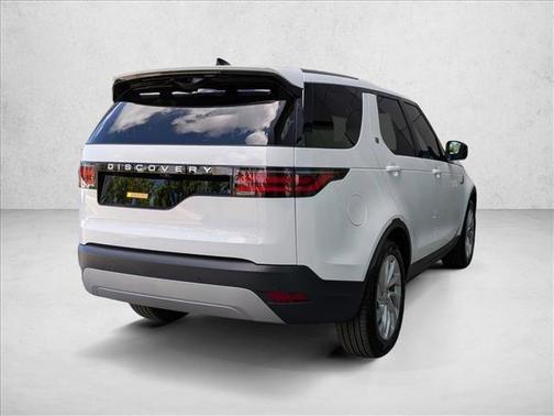 2026 Land Rover Discovery S