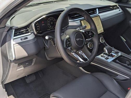 2025 Jaguar F-PACE R-Dynamic S P400 AWD Automatic