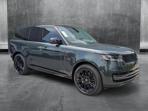 2025 Land Rover Range Rover P400 SE